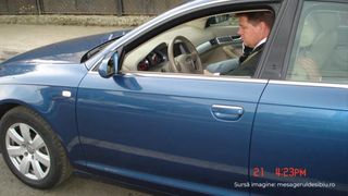 Mașina de protocol a Președintelui Klaus Iohannis este scoasă la licitație pentru doar 1.000 de euro