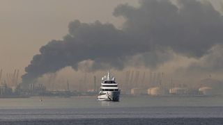 Emiratele Arabe vor acoperi cheltuielile cu cazarea, masa și zborurile reprogramate pentru turiștii blocați