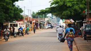 A investit 50.000 $ și a ajuns la o afacere de 120 de milioane $ &icirc;n c&acirc;țiva ani, după ce a văzut o oportunitate &icirc;n Africa