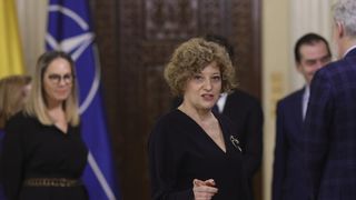 Cu o zi &icirc;nainte să fie demis, Guvernul a adoptat un memorandum cu Mastercard. Șefii companiei au discutat anterior cu Oana Gheorghiu