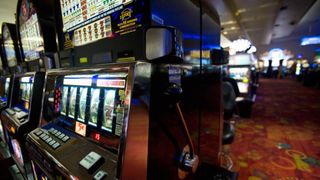 Al patrulea cel mai mare oraș din Rom&acirc;nia tocmai a interzis păcănelele: &bdquo;Următorul pas e interzicerea reclamelor la jocurile de noroc&rdquo;