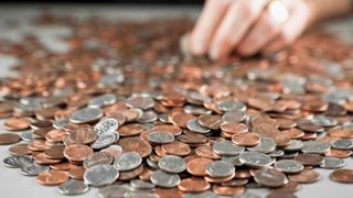 Magazinele de monede spun că sunt inundate de argint și aur, încât sunt nevoite să limiteze achizițiile