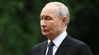 &bdquo;Mă vor sp&acirc;nzura&rdquo;. The Economist: Putin a &icirc;nceput să se teamă pentru viața sa &icirc;n cazul unei &icirc;nfr&acirc;ngeri &icirc;n Ucraina