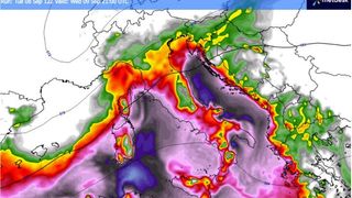 Un talveg atmosferic s-a combinat cu un curent jet și aduce tornade, furtuni și grindină în Baleare, Italia, Slovenia și Croația