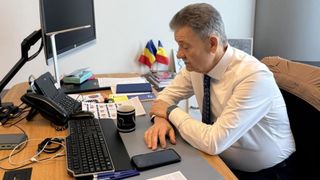 Europarlamentarul Mircea Hava, despre războiul din PNL: &bdquo;Dacă aș ști cine c&acirc;știgă, aș face un pariu ca la Campionatul Mondial&rdquo;