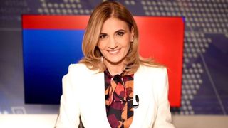 Ce avere are Anca Alexandrescu, candidata la Primăria București. Deține un apartament de 4 mp și un teren de 13 mp, dar veniturile anuale depășesc 380.000 lei