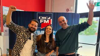 De la milionar pe YouTube, la navigator pe ocean. Mikey Hash, dezvăluiri la Digi FM despre viața pe velier și furtunile care l-au transformat
