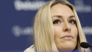 Lindsey Vonn, declarații dureroase după accidentarea de la JO de la Milano: &bdquo;Am fost numărul unu &icirc;n lume, acum sunt &icirc;n scaun cu rotile&rdquo;
