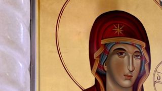 Tradiții și obiceiuri de Sf&acirc;nta Maria: C&acirc;nd se urează, de fapt, &bdquo;La mulți ani&rdquo; și ce este strict interzis să faci pe 15 august