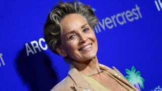 &bdquo;Era furios&rdquo;. Sharon Stone dezvăluie reacția halucinantă a soțului ei c&acirc;nd medicii i-au recomandat o dublă mastectomie