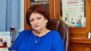 Dr. Monica Pop, internată după un AVC "făcut de supărare". &Icirc;l acuză pe managerul Spitalului de Oftalmologie că a mustrat-o &icirc;n fața pacienților