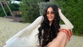 Ioana Țiriac, vacanță de lux &icirc;n Saint-Tropez. C&acirc;t costă o singură noapte la hotelul cu aspect de castel ales de fiica lui Ion Țiriac