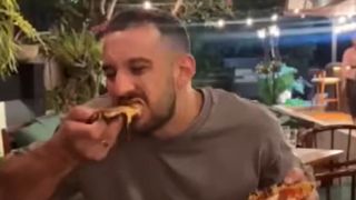 Un antrenor de fitness din Rusia a murit după un "maraton" de mâncare nesănătoasă. Ce a vrut să demonstreze și cum a sfârșit