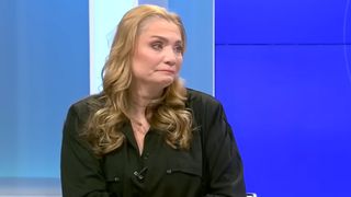 Fetița Cristinei Cioran a leșinat de mai multe ori și a ajuns la Terapie Intensivă. Totul a &icirc;nceput cu o tuse: "N-a mai putut să respire"