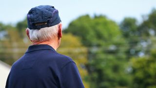 Testul de 30 de secunde, pe care &icirc;l poți face acasă, care &icirc;ți arată c&acirc;t de bine &icirc;mbătr&acirc;nești. Ce rezultate sunt normale după 60 de ani