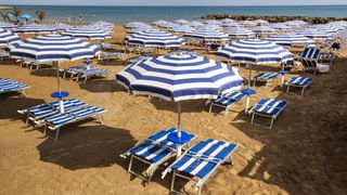 Reguli dure pe plajele preferate de rom&acirc;ni. Greșeala banală care poate aduce amenzi de p&acirc;nă la 60.000 de euro