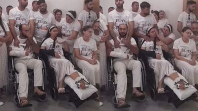 Noemi și Bogdan au cedat când și-au văzut micuții fără viață! Primele imagini de la priveghi