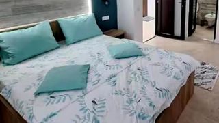 Suma URIAȘĂ cerută de proprietarul unui apartament din Costinești, pentru 4 nopți de cazare, pe durata Festivalului &bdquo;Beach, Please!&rdquo;