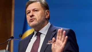 Alexandru Rafila spune de ce nu a plătit 170 de milioane de euro ca să anuleze contractele pentru vaccinurile Pfizer. Cei trei vinovați