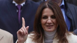 Ultimul sondaj AtlasIntel pentru Primăria București este singurul care o plasează pe Anca Alexandrescu pe primul loc la alegerile din 7 decembrie