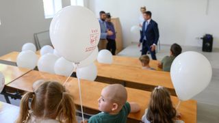 Niciun leu fără dedicație. Cum cheltuie Spitalul Sfânta Maria din Iași banii pentru copiii bolnavi: contracte cu finul lui Maricel Popa, cu arhitectul lui Costel Alexe și cumetrii lui Mihai Chirica