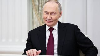 Cum se transformă &icirc;n iad viața celor care fug de Putin. Documente secrete arată cum folosește Rusia Interpolul ca să-și v&acirc;neze criticii &icirc;n toată lumea: &bdquo;Te simți ca un șobolan &icirc;ncolțit&rdquo;