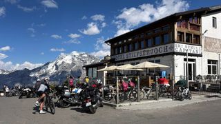 Ultima stațiune de schi de vară din Europa s-a &icirc;nchis definitiv iar turiștii au privit neputincioși