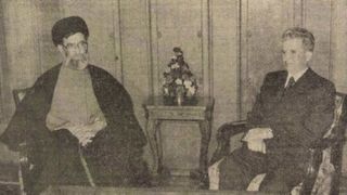 Vizita lui Ali Khamenei la București, &icirc;n 1989, unul dintre ultimele demersuri diplomatice ale regimului Ceaușescu