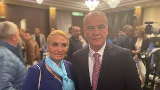 Exclusiv Libertatea: Adriana Georgescu, avocata prinsă cu șpaga de 60.000 de euro, a fost angajată la Ministerul Transporturilor la cabinetul liberalului Ion Popa, Grindeanu a semnat decizia