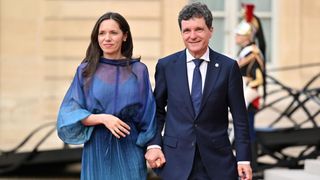 Ce avere are Mirabela Grădinaru, partenera președintelui Nicușor Dan. Compania de la care a primit salariu și moștenirile de la tată și bunici