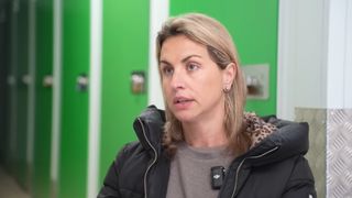 Afacerea &bdquo;plictisitoare&rdquo; cu care o femeie face 4.500 de euro pe lună, fără să aibă vreun angajat