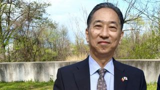 Takashi Katae, ambasadorul Japoniei, sfătuiește turiștii să ne viziteze țara: &bdquo;Veniți să simțiți Rom&acirc;nia autentică și probabil veți ajunge să o iubiți&rdquo;