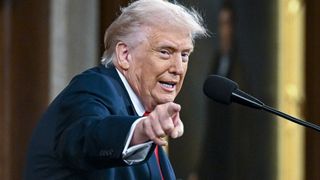 Donald Trump spune că va avea &bdquo;onoarea&rdquo; de a cuceri Cuba: &bdquo;Aș putea face ce vreau cu ea&rdquo;