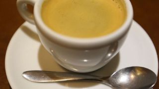 C&acirc;te lingurițe de cafea sunt necesare pentru o ceașcă perfectă