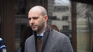 Șerban Pop, fost vice la Fisc, le cere judecătorilor să-l reabiliteze, după ce a fentat justiția &icirc;n trei dosare. Omul lui V&icirc;ntu și al lui Voiculescu e la un pas să redevină om cinstit