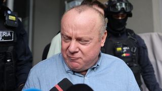 Viorel Pașca s-a &icirc;ntors la Oradea. Nu are voie să vorbească cu fiii săi, dar are planuri de viitor: &bdquo;O bătălie a fost c&acirc;știgată&rdquo;
