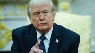 Donald Trump a anunțat &bdquo;moartea Iranului&rdquo; și noua sa țintă: &bdquo;Cel mai mare dușman al Americii&rdquo;