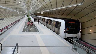 Ministrul Transporturilor a scumpit biletul la metrou chiar &icirc;nainte să &icirc;și dea demisia din Guvern