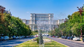 Valuri de căldură neobișnuită și ploi torențiale &icirc;n unele zone, la &icirc;nceput de toamnă. Prognoza meteo ANM pentru perioada 24 august &ndash; 21 septembrie