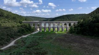 Secretul sifonului invers la romani, vechi de 2.000 de ani: cum au &bdquo;păcălit&rdquo; natura și au urcat apa la deal
