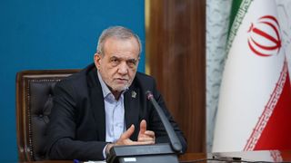 Apel suprinzător al președintele Iranului pentru țara sa: &bdquo;Lăsați războiul, e vremea pentru reconstrucție&rdquo;