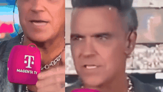 Ce i-a căzut din gură lui Robbie Williams în timpul interviului la finala Cupei Mondiale. Acuzații de consum de cocaină