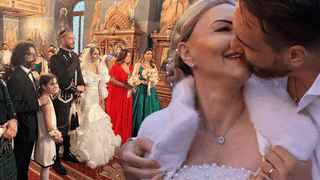 Nuntă princiară la Palatul Știrbey! Marius Moga a fost nașul baronesei Nicoleta Scarlat și al lordului Răzvan Vasile de Brattleby! „Am plâns de am rupt!”