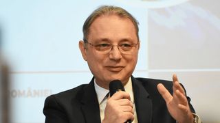 Ce avere are Luca Niculescu, premierul desemnat de Nicușor Dan. Apartamentele, terenurile și economiile din declarația de avere