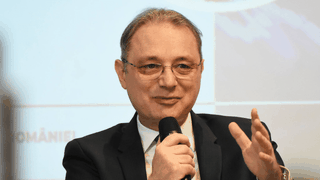 Ce avere are Luca Niculescu, premierul desemnat de Nicușor Dan. Apartamentele, terenurile și economiile din declarația de avere