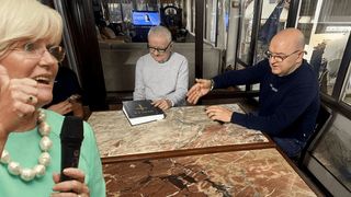 Reacția lui Ion Cassian, după ce Monica Tatoiu a spus că Irinel Columbeanu a fost „băiatul lui tata”: „Nu a escrocat pe nimeni, nu l-a văzut nimeni pe holurile DNA”