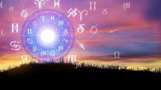 Horoscop vineri, 12 iunie. Gemenii ajută o persoana dragă, iar Racii fac o alegere complicată