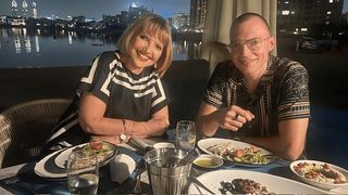 Fiul Marinei Almășan, plecat la muncă în Dubai, amână vizita în România: „Își pune pofta-n cui, prețul biletelor a crescut de 3 ori!”