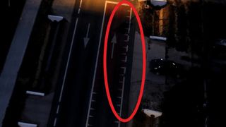 Noile marcaje de pe drumurile naționale îi păcălesc pe șoferi. Ce sunt „dinții de dragon”