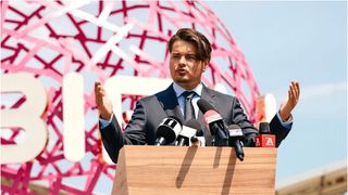 Selly a luat țeapă de 10.000 de euro la Nibiru. Cum a fost fentat influencerul